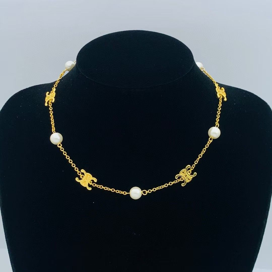 Delicate Pearl & Gold-Tone Charm Choker Necklace