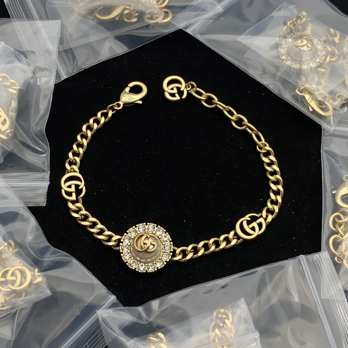 Elegant Gold-Tone Chain Bracelet