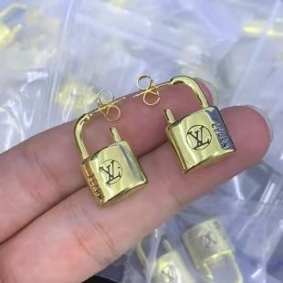 Chic Padlock Dangle Earrings