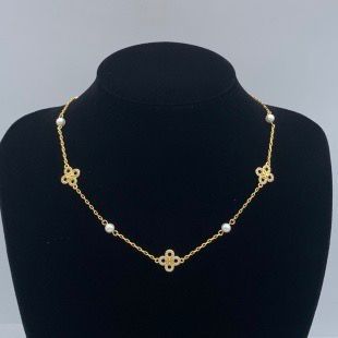 Fancy Clover & Faux Pearl Station Necklace