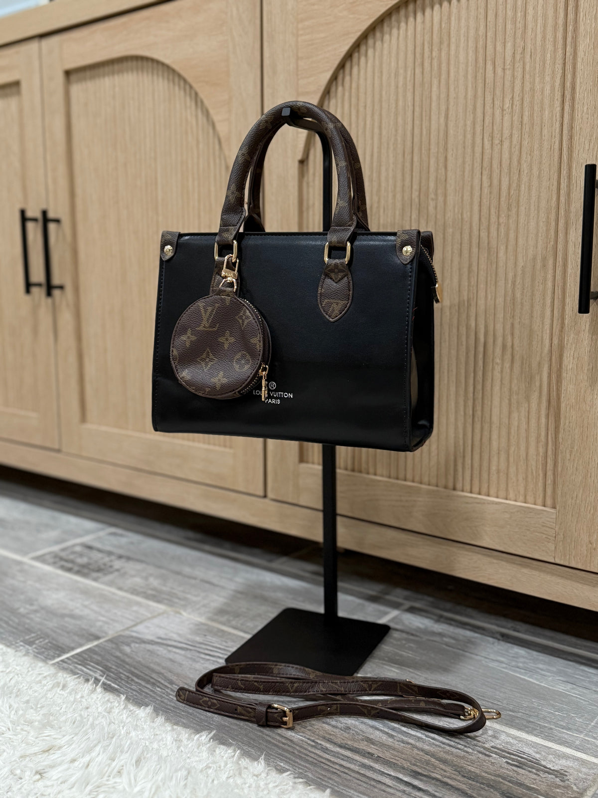 Gorgeous Accented Bag with Coin Purse