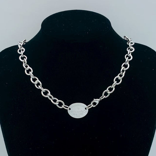 Modern Oval link choker Necklace